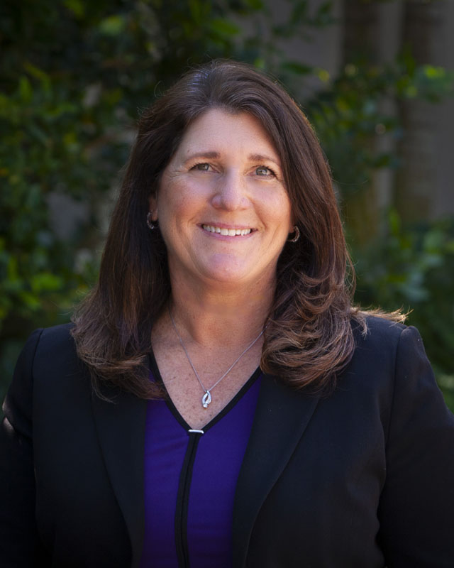photo of Amy Warner